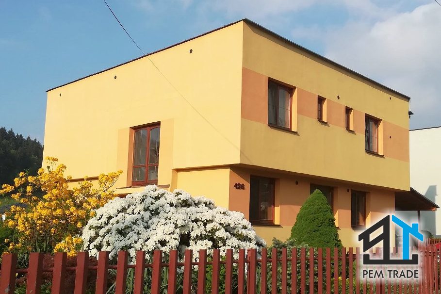 Čistenie fasád bytových domov, rodinných domov a iných objektov | Pemtrade.sk